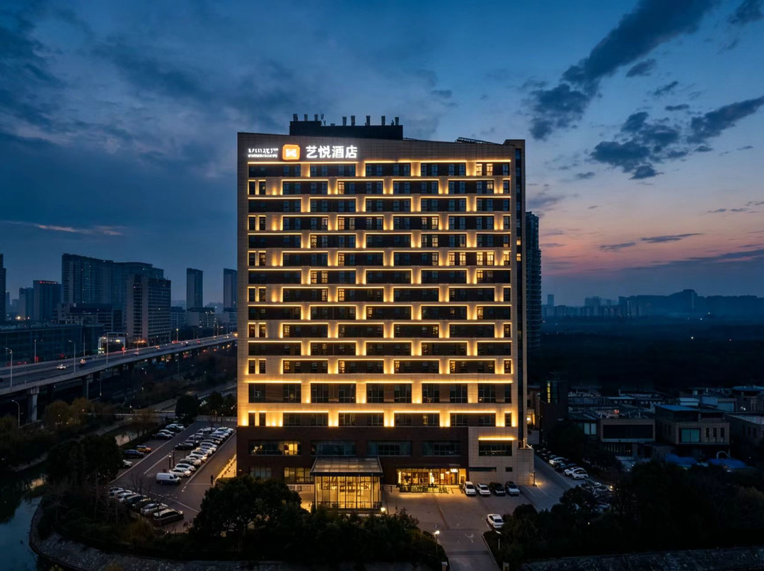 盐城宝龙艺悦精选酒店