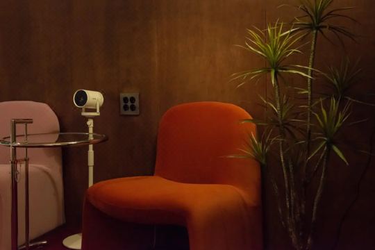 WooDream | Beam projector | 6-min Gangnam stn.