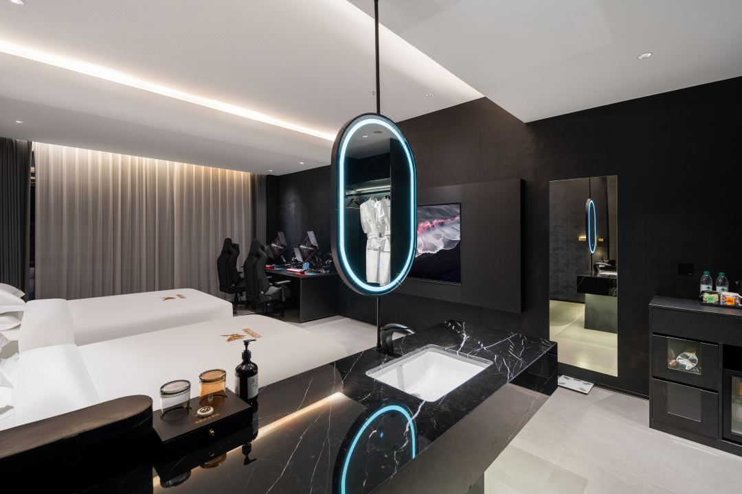 FEIMA gaming hotel