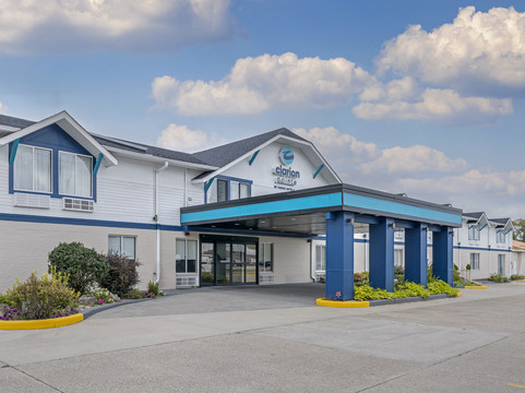 Huntingburg酒店住宿-Clarion Pointe Jasper