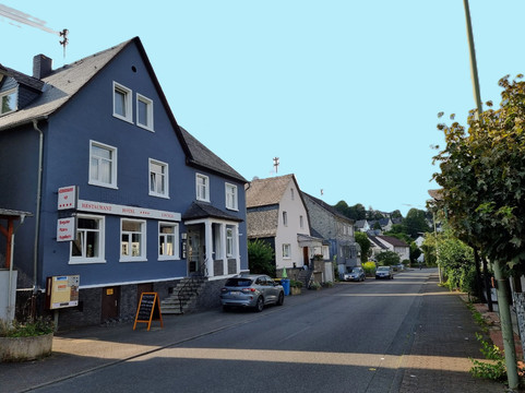 Kirchen酒店住宿-Niederdreisbacher Hof