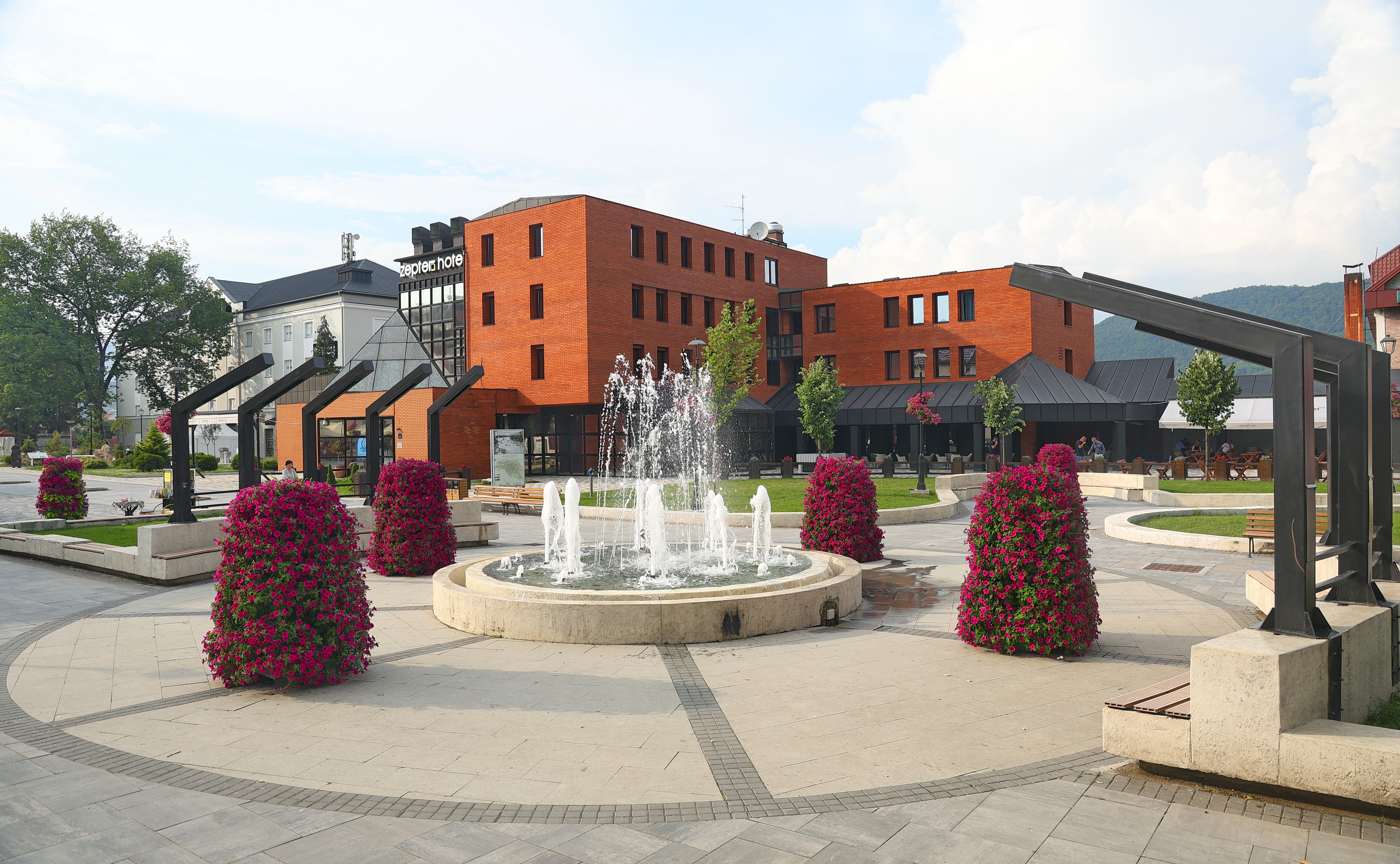 Zepter Hotels集团的Zepter Hotel Drina Bajina Bašta酒店-官方