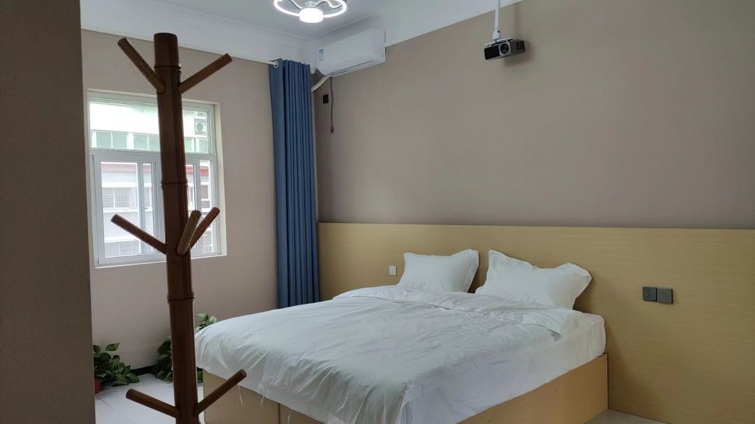 Zhuyuan Homestay (Longmen Shiku)