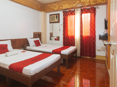 San Nicolas酒店住宿-RedDoorz @ Farm Side Hotel Laoag City