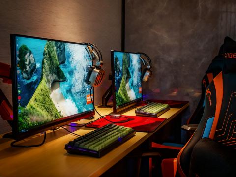 Monster E-sports Hotel (Cixi City Center Branch)