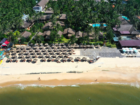 翠竹村庄海滩水疗度假酒店