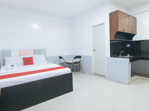 红门酒店-步行旅馆公寓-安蒂波洛