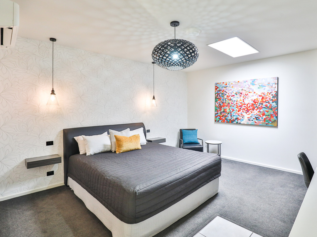 Indulge Apartments CBD