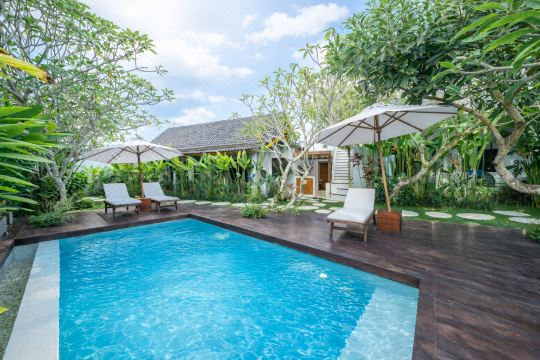 Sarang apartments 1 by EVDEkimi - Cozy Ubud 1BR with Open-Air Bath, Pool & Gazebo