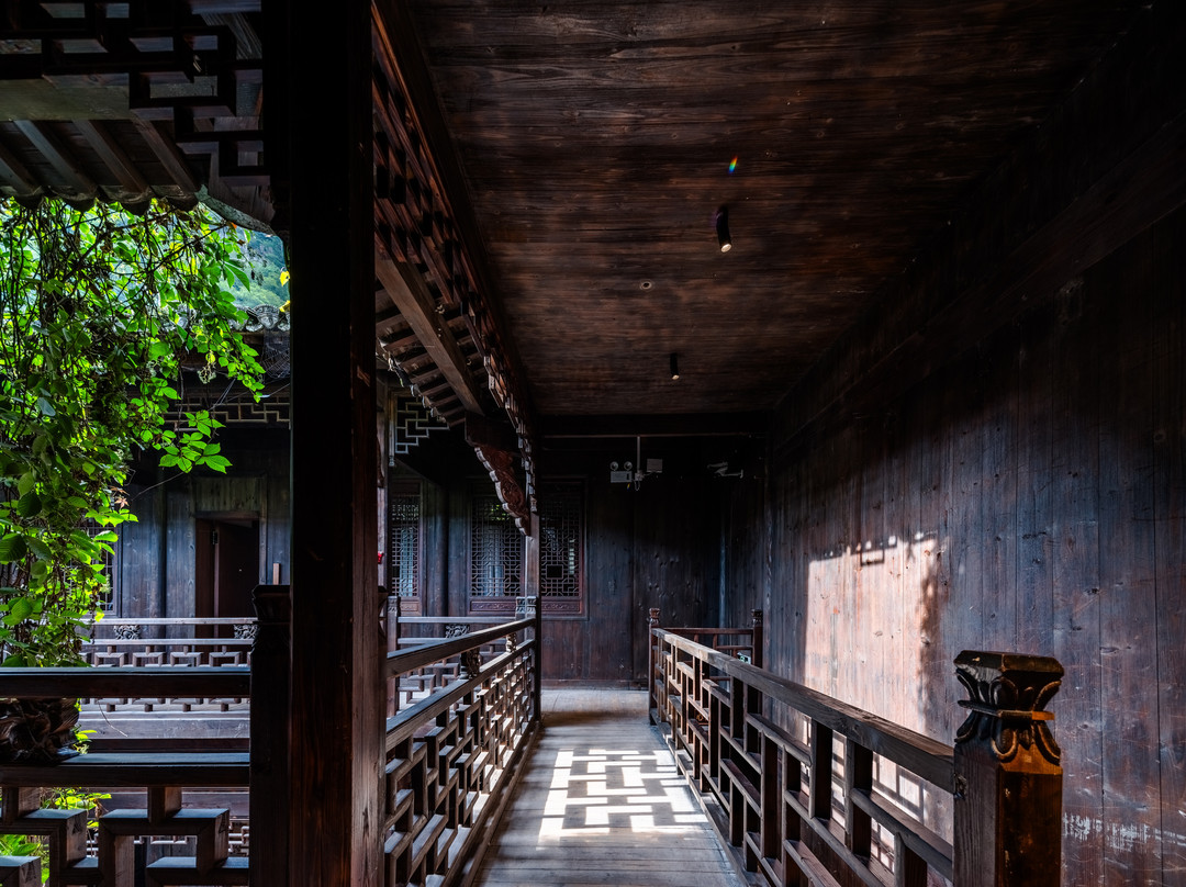 栖溪浦·何家大院