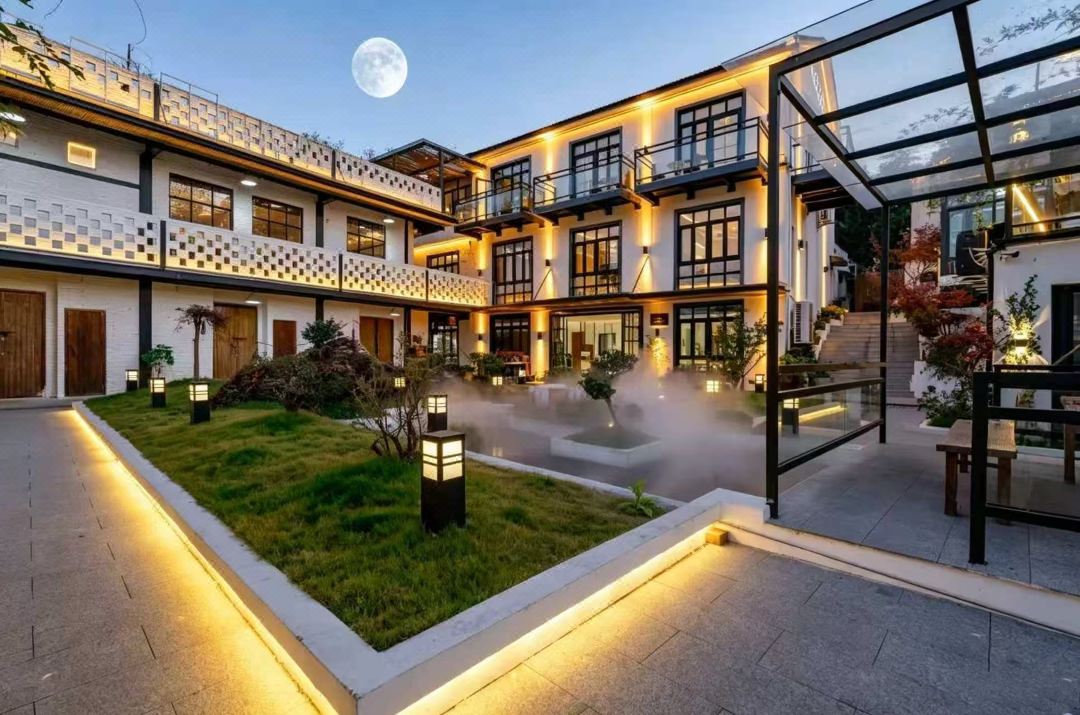 Twelve Rooms·Designer Art Aesthetics Hotel (Anji Fantasy Jialebi Store)