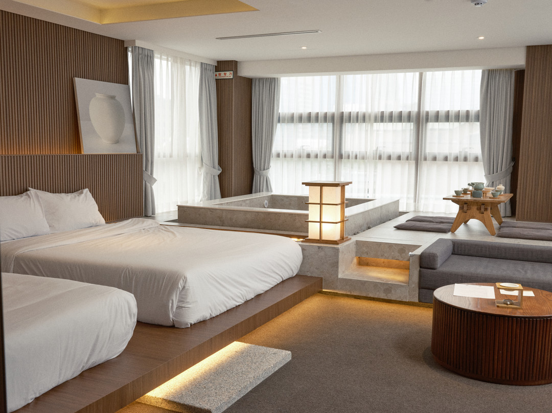 UH Suite 明洞酒店