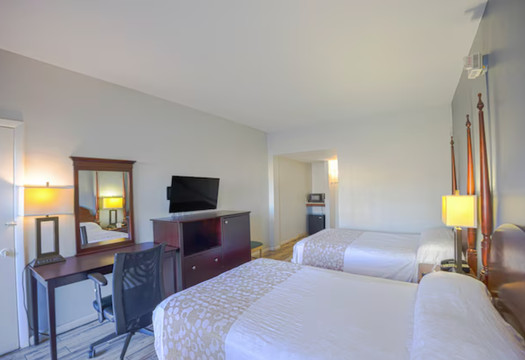 日出酒店 - 由管理泰特斯维尔FL