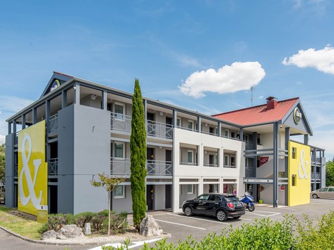 B&B 酒店波尔多梅里尼亚克维尔酒店