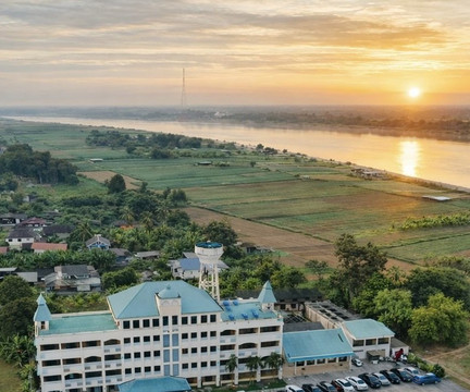 Royal Jommanee Hotel