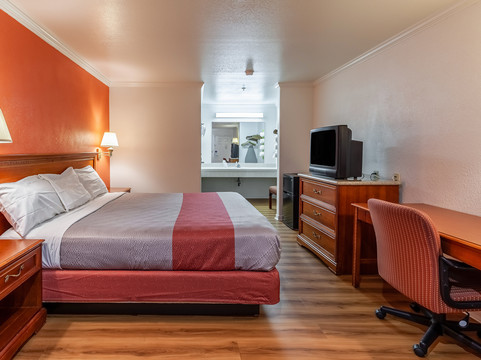 加州斯托克顿东部6号汽车旅馆