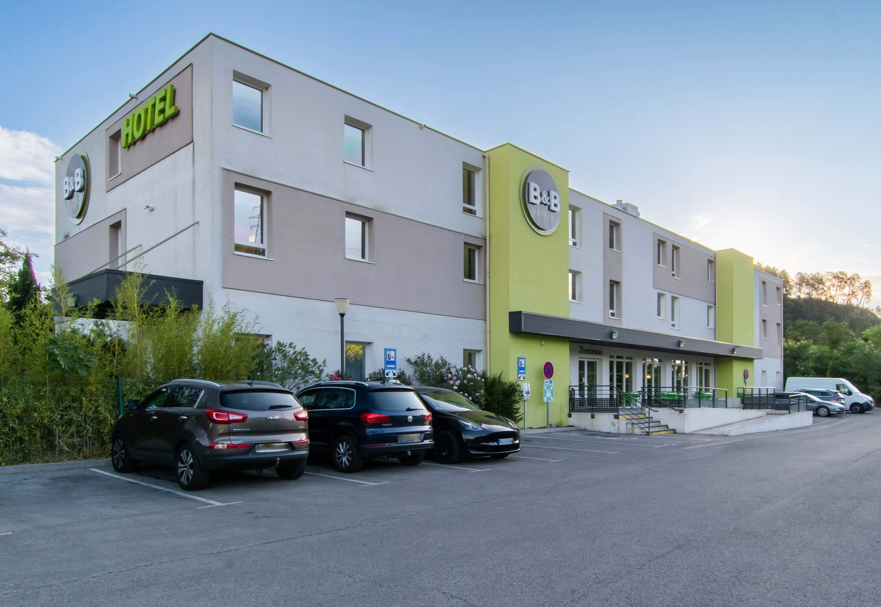 B&B 阳光酒店 阿莱 - 机械杆-官方