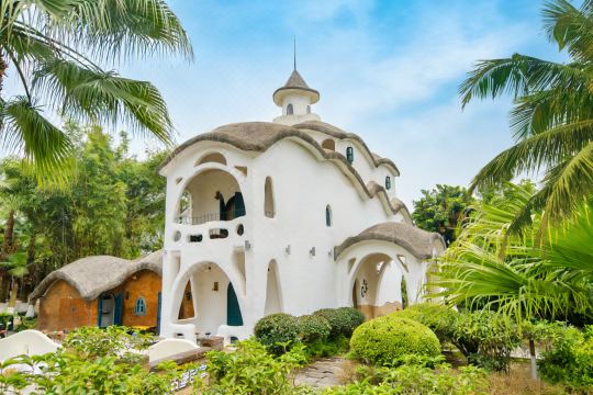Meixin · Snow Fantasy | Wonderland Castle Homestay (Meixin Red Wine Town Scenic Area)