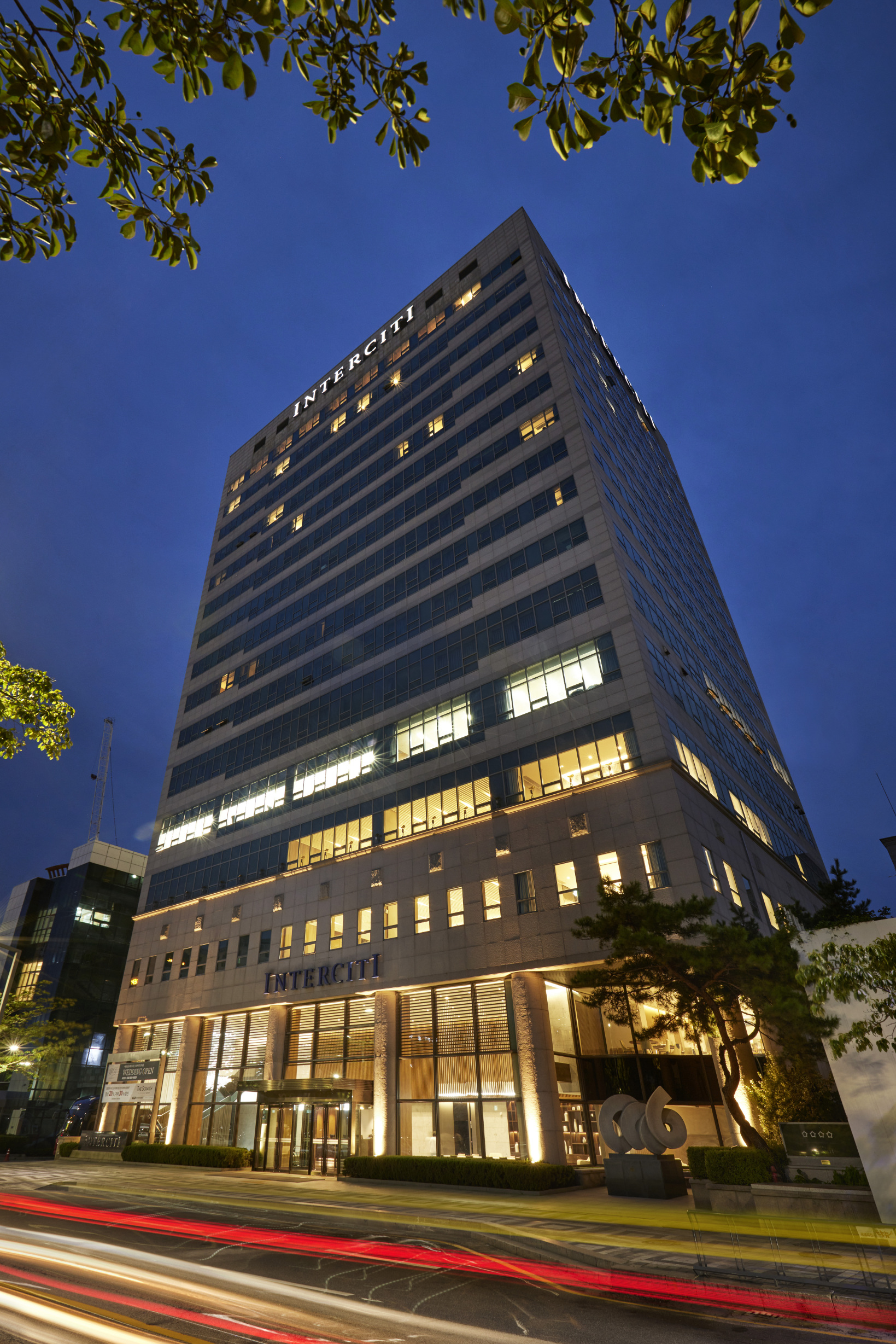 因特茨特酒店-官方