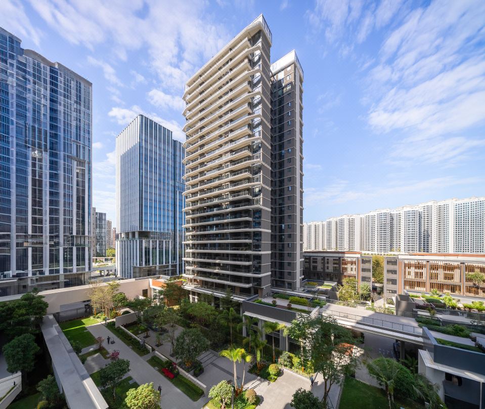 Flower Construction • Happy Valley Resort Apartment (Sanya Joy City Store)