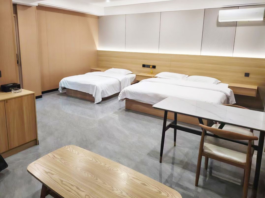 Jinli Chengsu Hotel (Longnan Railway Station First People's Hospital)