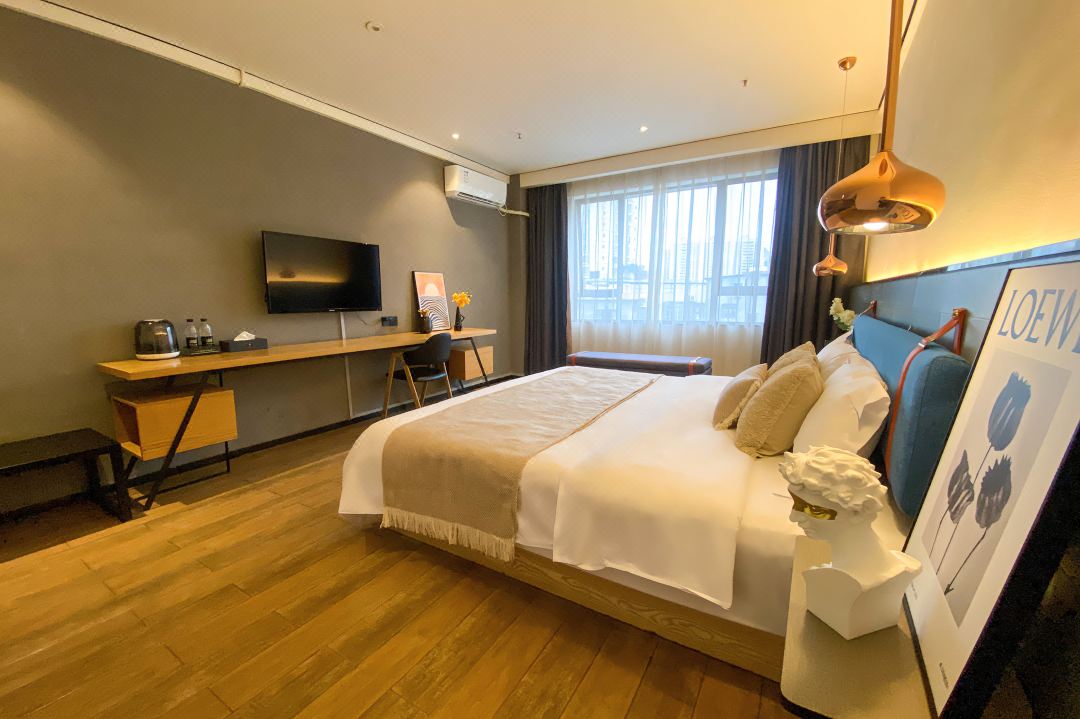 Bless Hotel