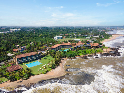 杰威因灯塔酒店