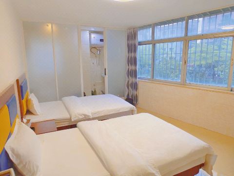 Lanxiang Business Apartment (Zhongshan Shalang Market Branch)