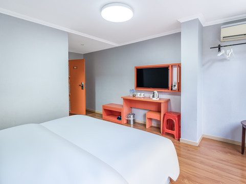 布丁酒店(泗阳高铁站店)