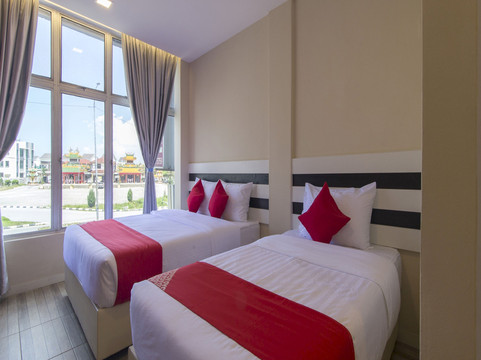 OYO 1145 Lea Guest House & Cafe