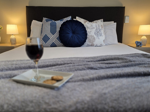 大厦路口汽车旅馆