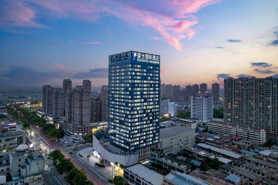 Fujitsu International Hotel (Zaozhuang West Station Wanda Plaza Store)