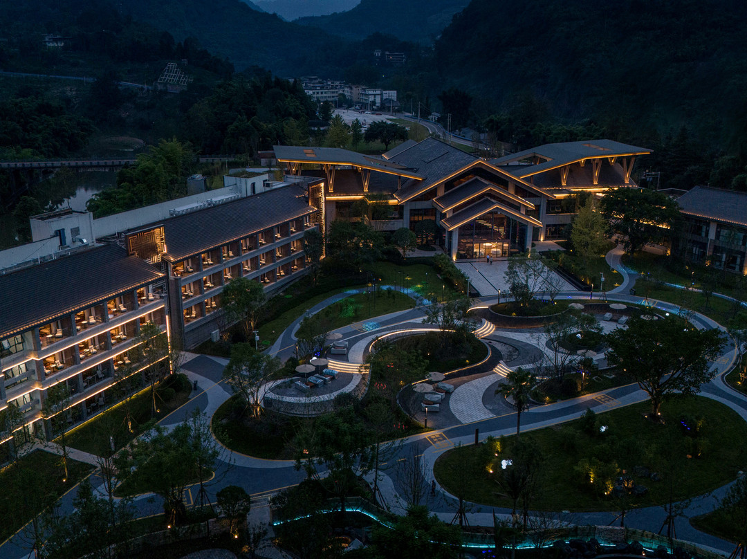 雅安楠水阁温泉酒店