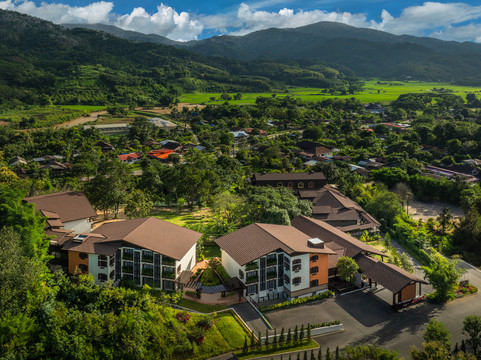 Tana Spring Resort Mae Chan