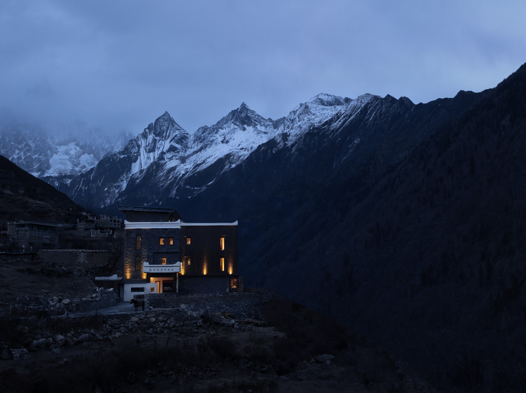 四姑娘山烟岚雪岫·雪山院子（长坪沟景区店）