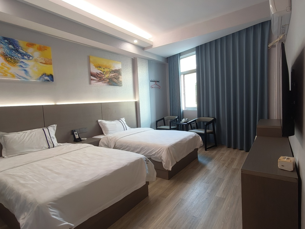 平和大世界酒店-官方