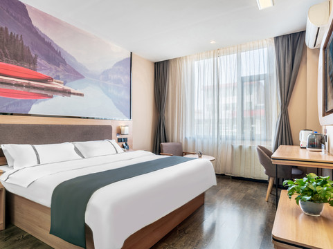 尚客优酒店(肥东裕溪路龙塘高速口店)