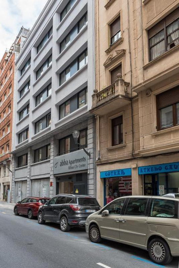Sondika酒店住宿-Bilbao City Center by abba Suites