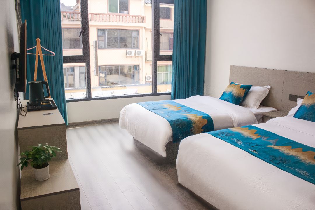 A bed and breakfast at the cape of Good Hope (Wangxian calley scenis spot shop)