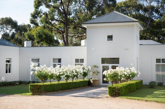 兰斯莫尔林登德雷红山酒店-官方