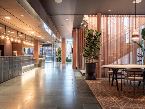 赫尔辛基市中心假日酒店