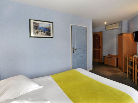 桑特酒店住宿-The Originals City Hotel Des Arenes Saintes