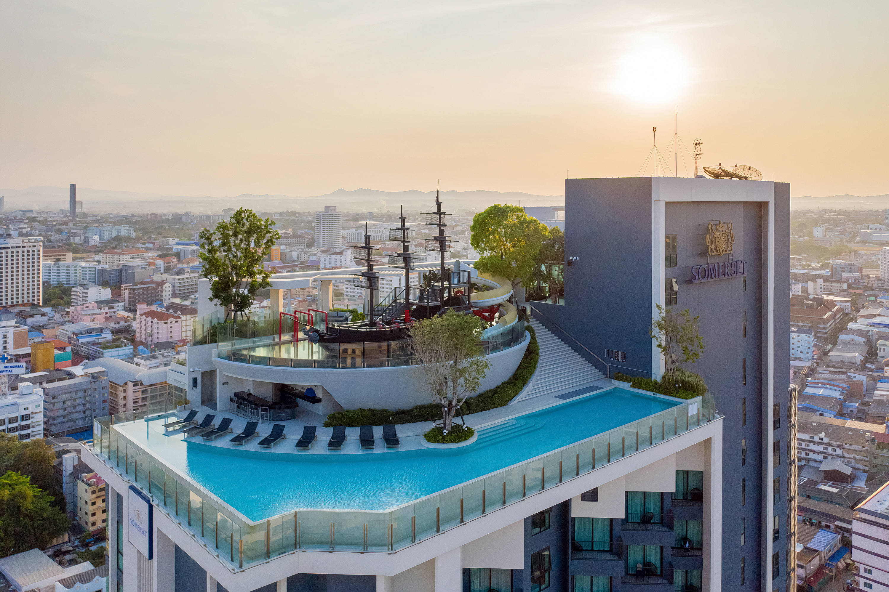 Somerset Pattaya-官方