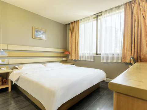 海宁如家火车站店