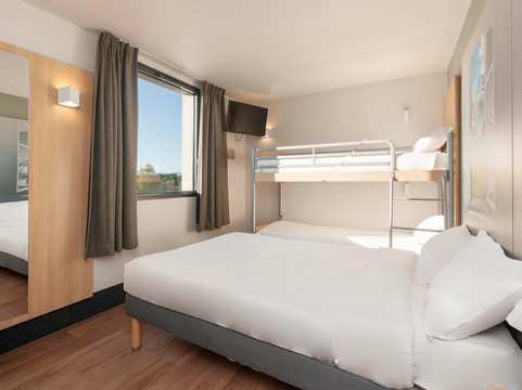 Sauvagnon酒店住宿-B&B HOTEL Pau Zénith