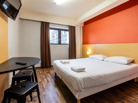 勒阿弗尔好客之人青旅