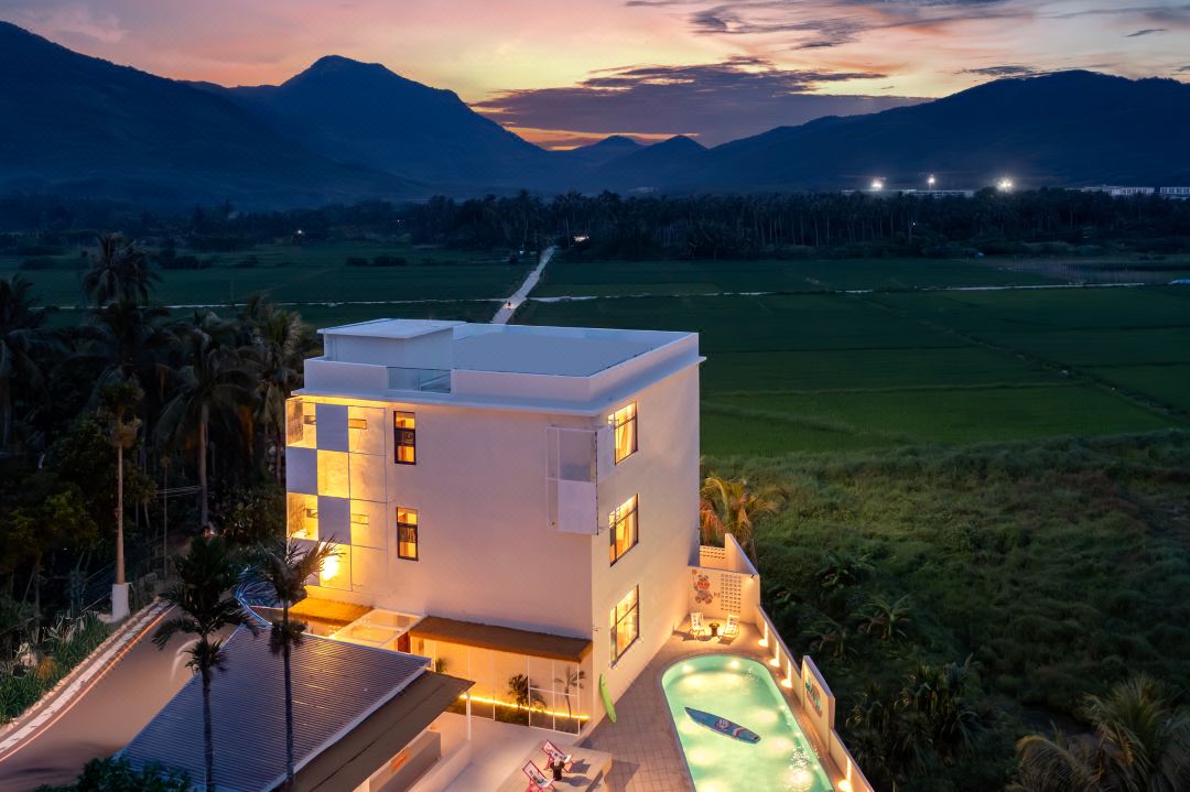 EHOUSE Guixia Yunqi Hidden Mountain Homestay (Wanning Shimei Bay Roundabout Tourist Highway Store)