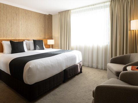 戴安娜広场酒店