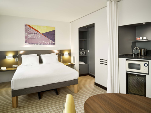 巴黎华西戴高乐机场住宿加早餐酒店