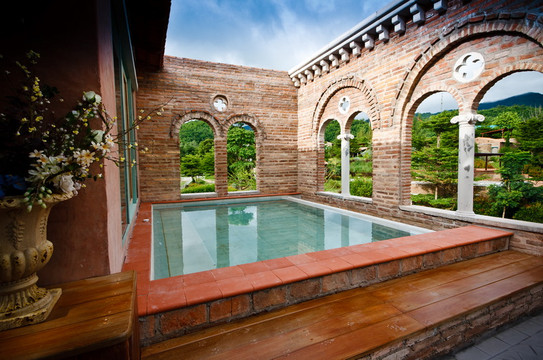 拉托斯卡纳度假村主图